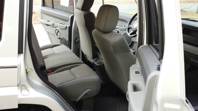 Jeep Commander 2006 photo 1