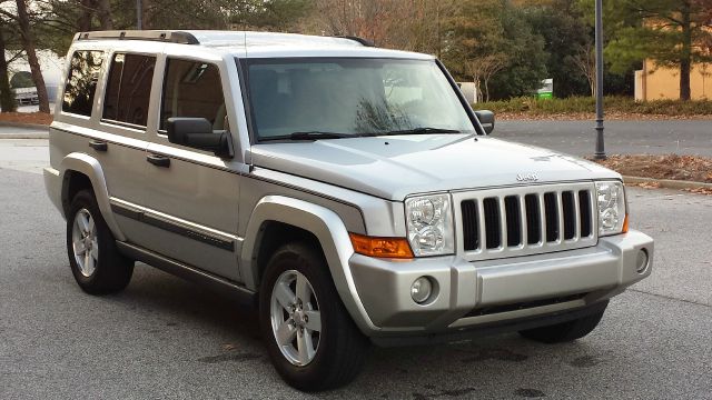 Jeep Commander 2006 photo 4
