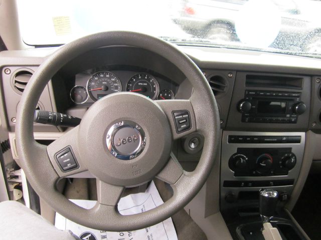 Jeep Commander 2006 photo 4