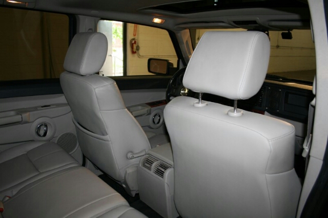 Jeep Commander 2006 photo 1