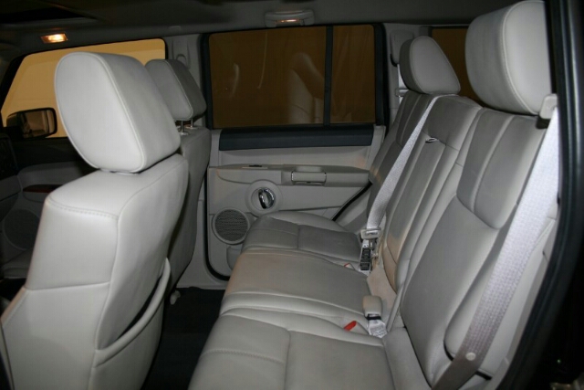 Jeep Commander 2006 photo 2