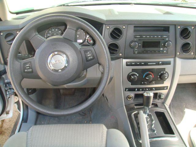 Jeep Commander 2006 photo 4