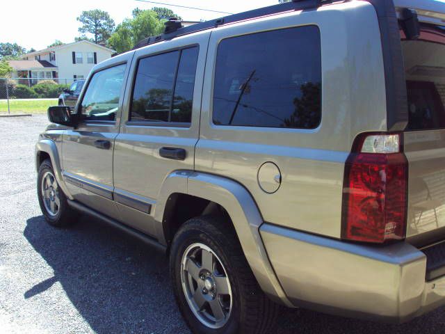 Jeep Commander 2006 photo 4