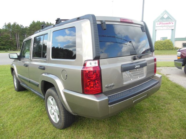 Jeep Commander 2006 photo 3