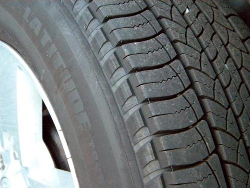 Jeep Commander 2006 photo 3