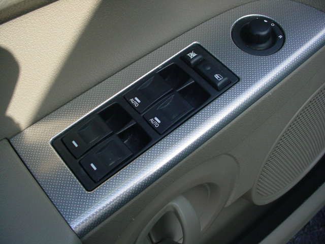 Jeep Commander 2006 photo 6