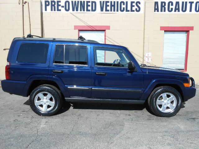 Jeep Commander 2006 photo 1
