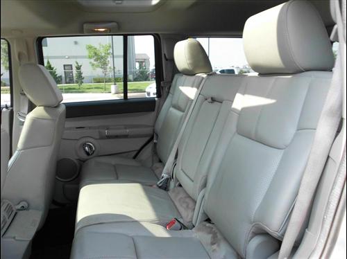 Jeep Commander 2006 photo 1