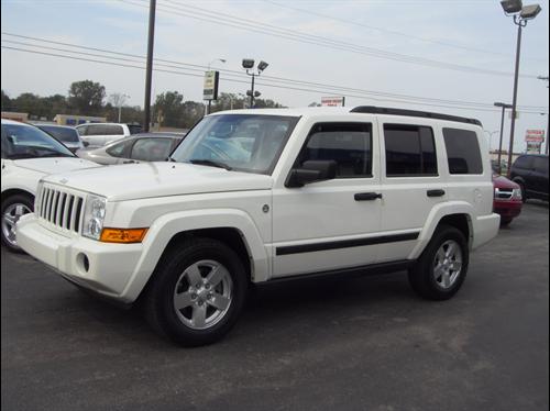 Jeep Commander 2006 photo 2