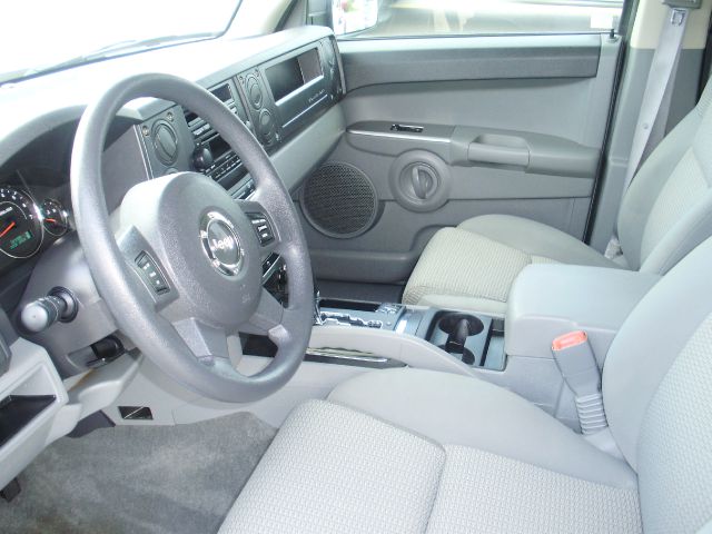 Jeep Commander 2006 photo 3