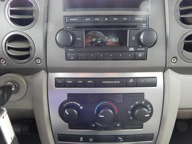 Jeep Commander 2006 photo 5