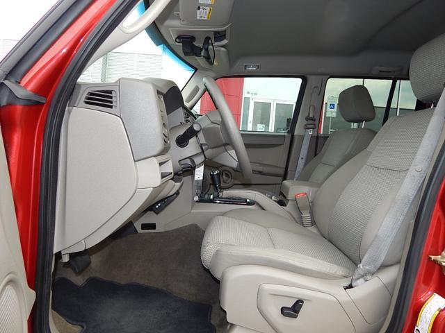 Jeep Commander 2006 photo 8