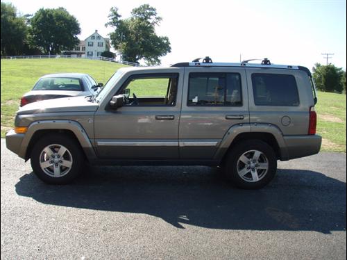 Jeep Commander 2006 photo 1
