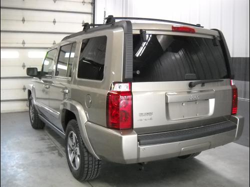 Jeep Commander 2006 photo 1