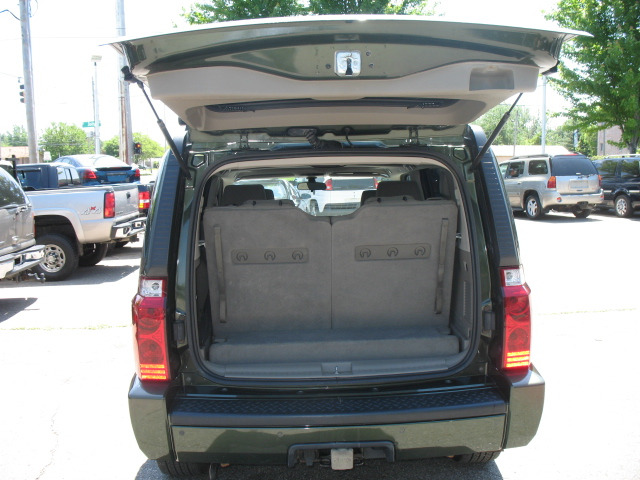 Jeep Commander 2006 photo 17