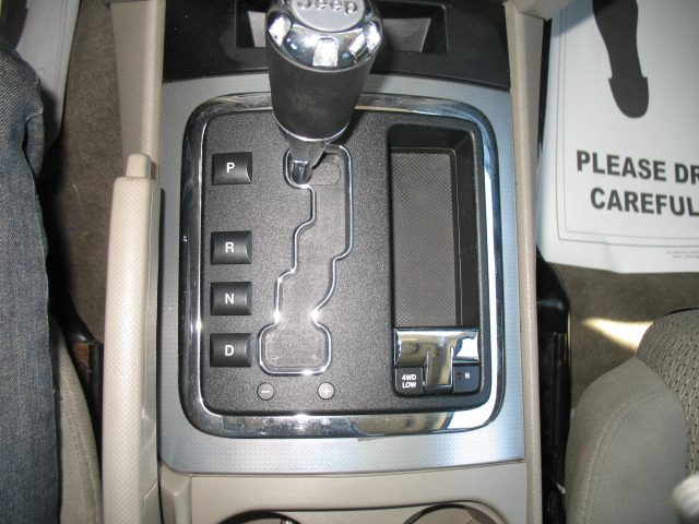 Jeep Commander 2006 photo 6