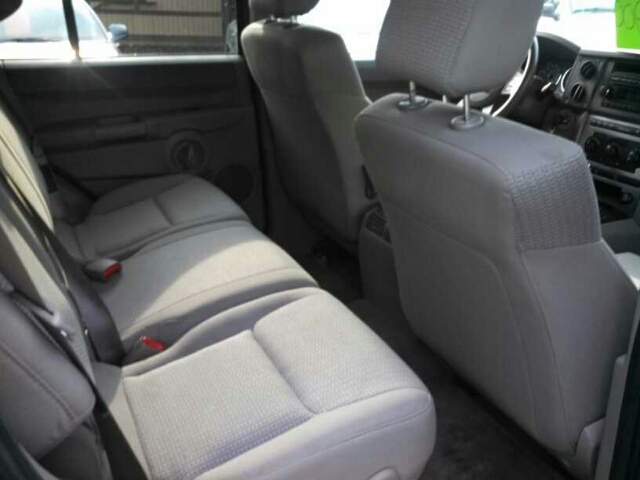 Jeep Commander 2006 photo 10