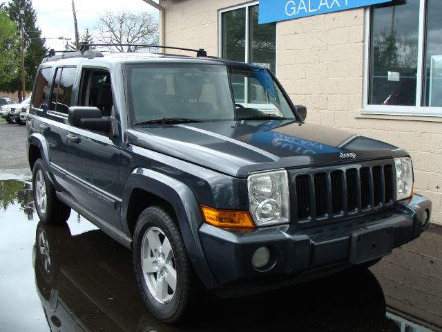 Jeep Commander 2006 photo 2