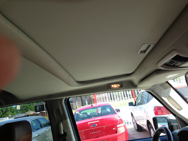 Jeep Commander 2006 photo 12