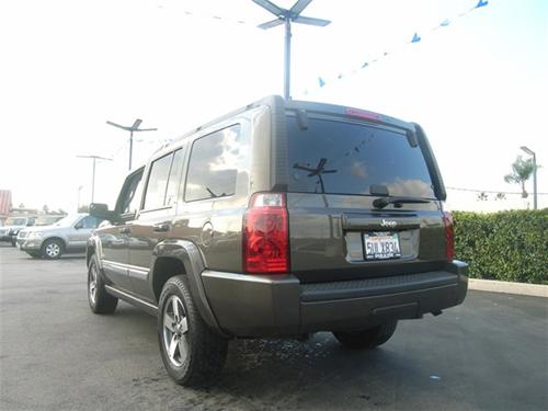 Jeep Commander 2006 photo 1
