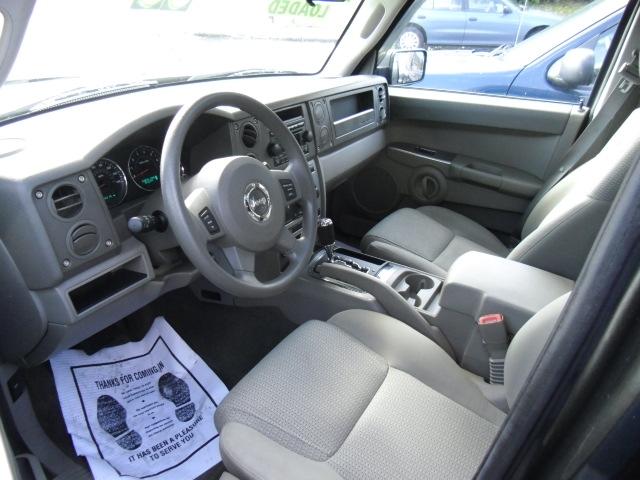 Jeep Commander 2006 photo 3