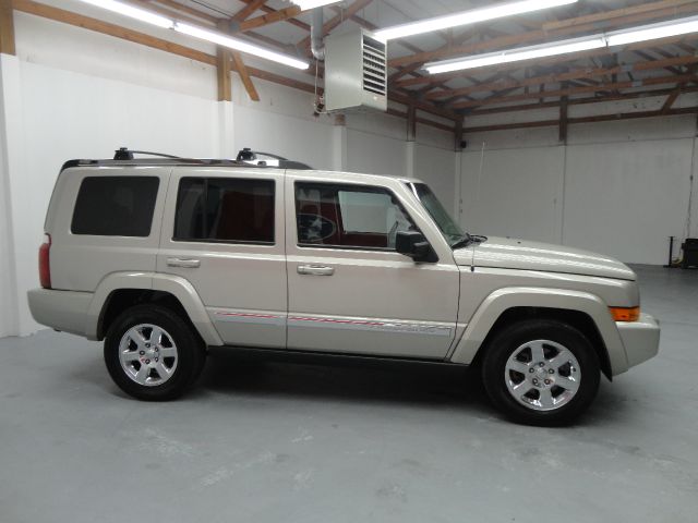 Jeep Commander I Limited SUV