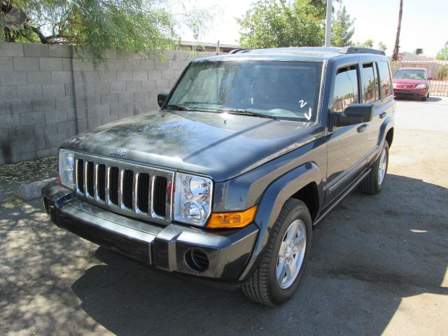 Jeep Commander 2007 photo 2