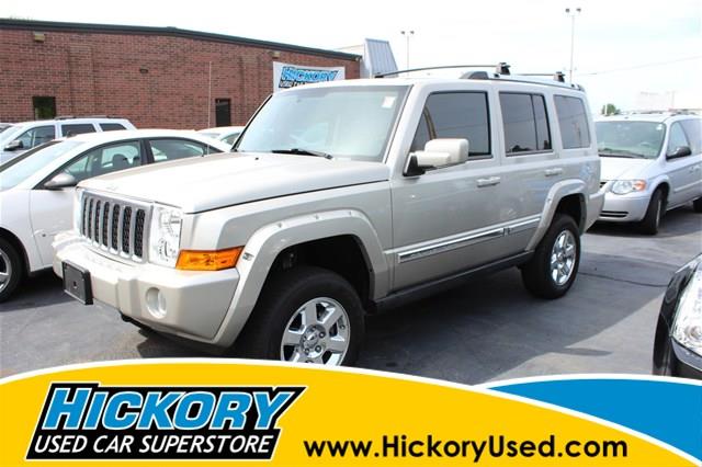 Jeep Commander VT 365 SUV