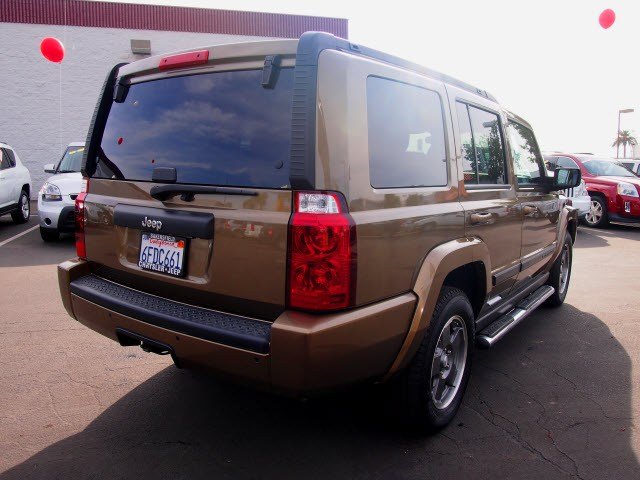 Jeep Commander 2008 photo 2