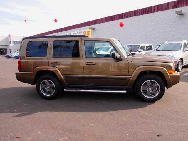 Jeep Commander 2008 photo 1