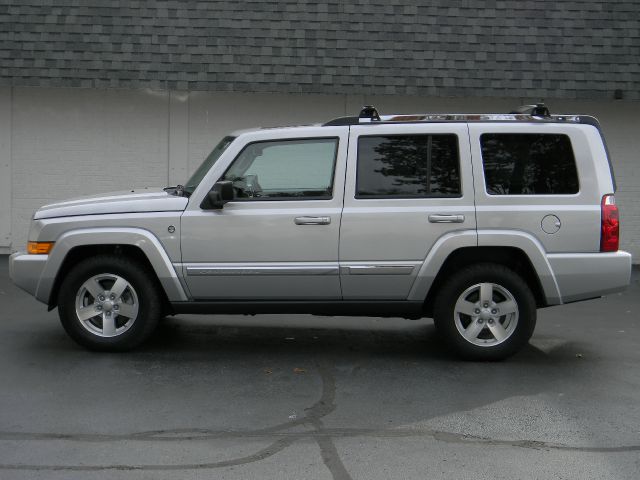 Jeep Commander 2008 photo 2