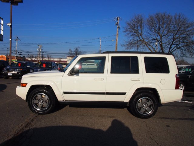 Jeep Commander 2008 photo 1