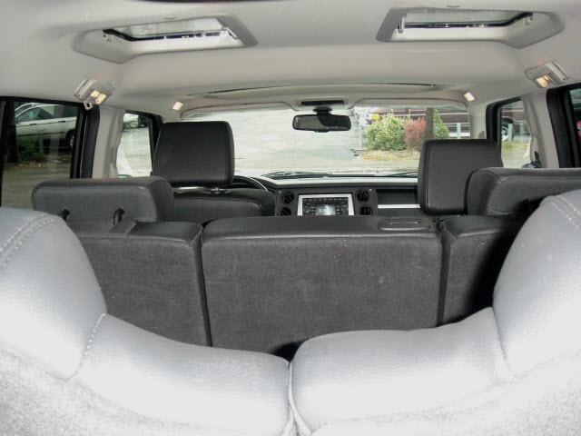 Jeep Commander 2008 photo 4