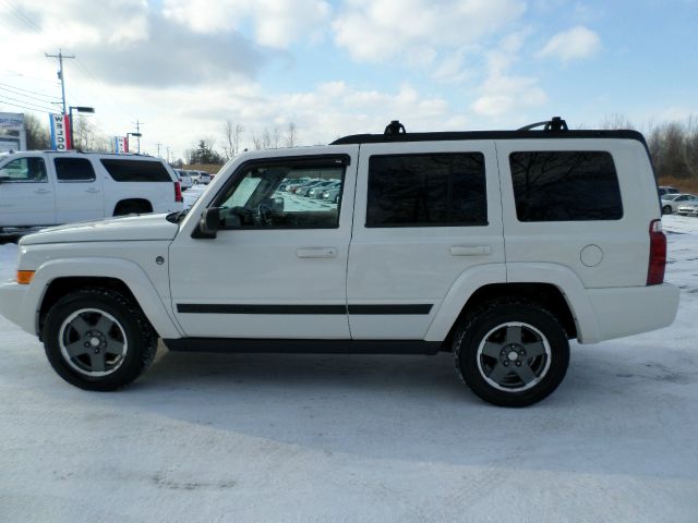 Jeep Commander Elk Conversion Van SUV