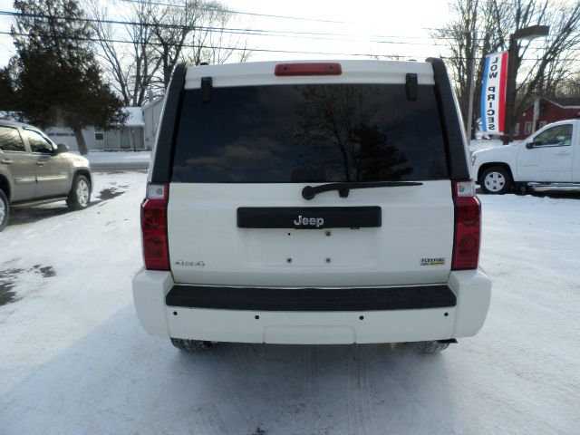 Jeep Commander 2008 photo 2