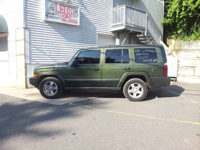 Jeep Commander 2008 photo 2