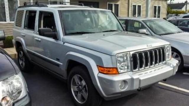 Jeep Commander 2008 photo 2