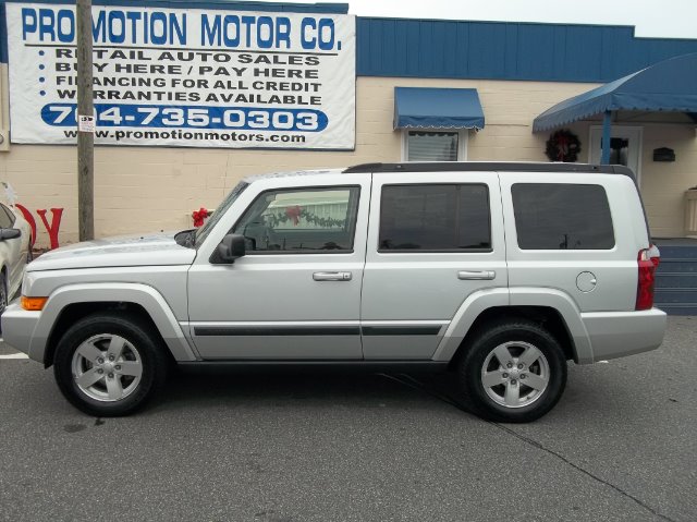 Jeep Commander 2008 photo 2
