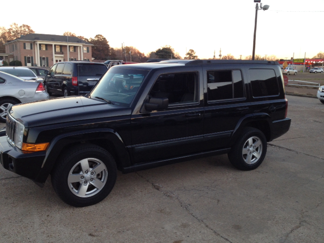 Jeep Commander 2008 photo 3