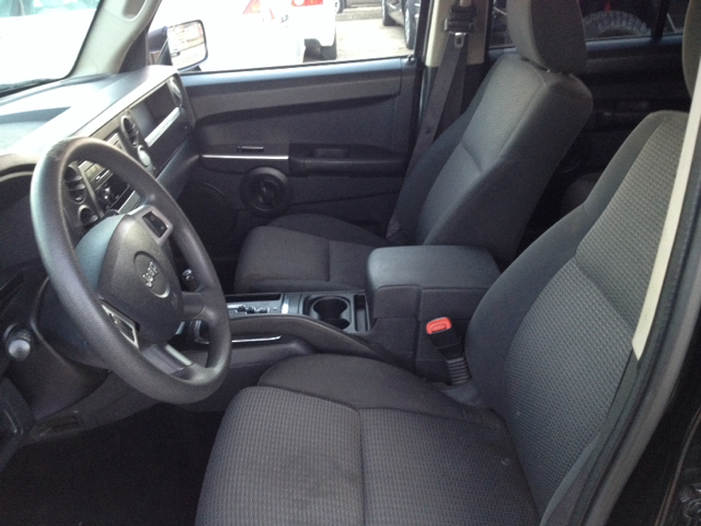 Jeep Commander 2008 photo 4