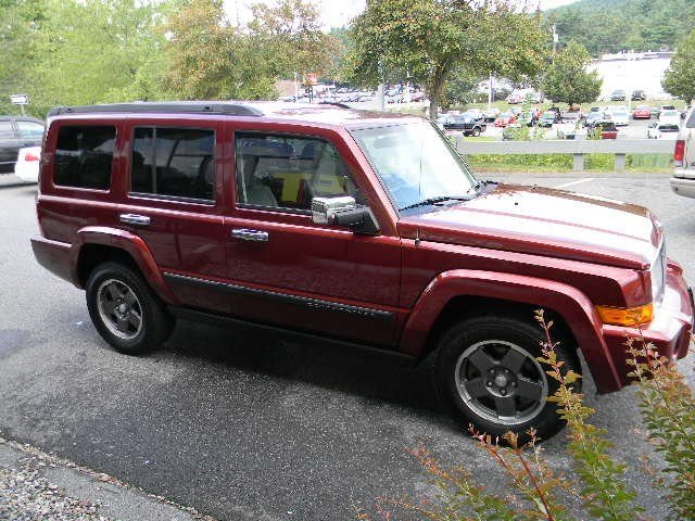 Jeep Commander 2008 photo 1