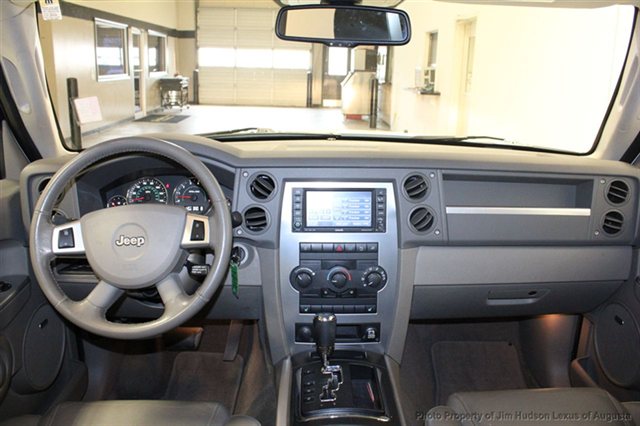 Jeep Commander 2008 photo 1