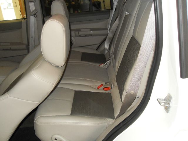 Jeep Commander 2008 photo 1