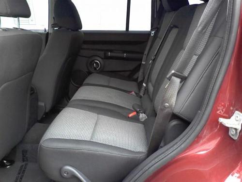 Jeep Commander 2009 photo 2