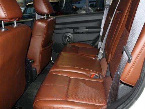 Jeep Commander 2009 photo 4