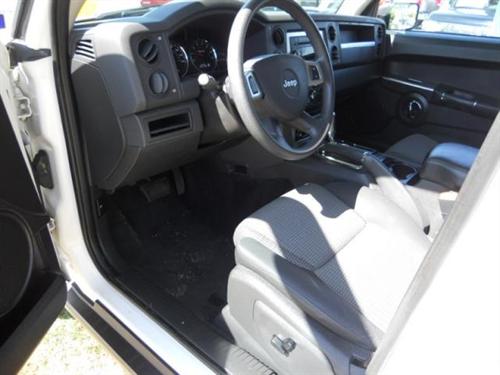 Jeep Commander 2009 photo 4