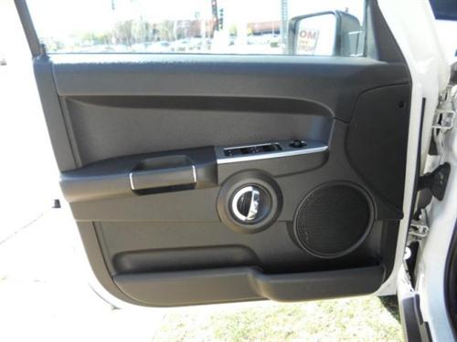 Jeep Commander 2009 photo 5