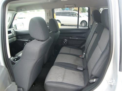 Jeep Commander 2009 photo 2