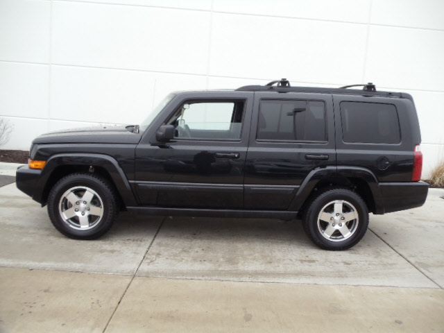 Jeep Commander GSX Other