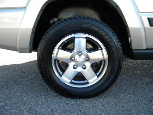 Jeep Commander 2009 photo 4